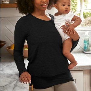 Beyond Yoga 1999 Featherweight Under Wraps Nursing Overlap Tee